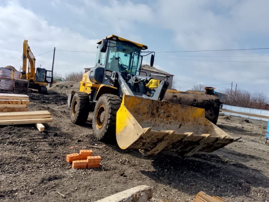 Услуги фронтального погрузчика