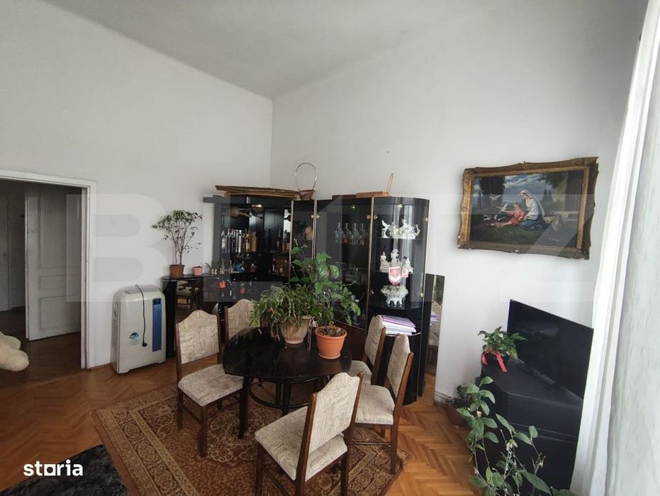 OPORTUNITATE - Apartament in zona centrala, 174 mp