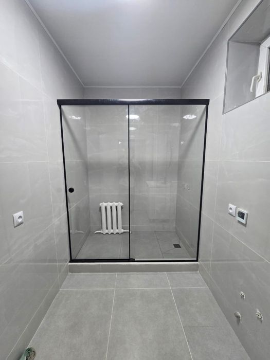 Душевое ограждение из стекла