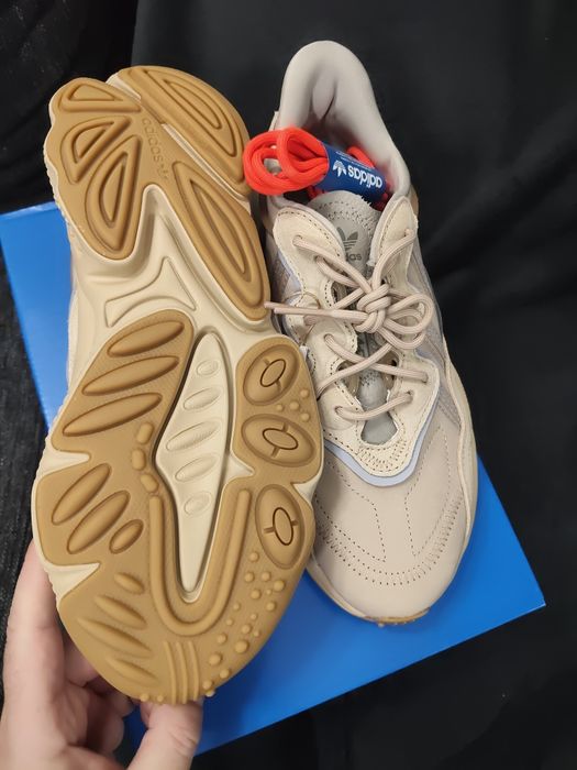 Adidas Originals Ozweego culoare bej nisipiu mărimea 40 2/3 noi originali