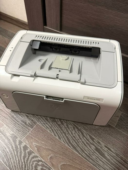 Продам принтер  Hp 1102