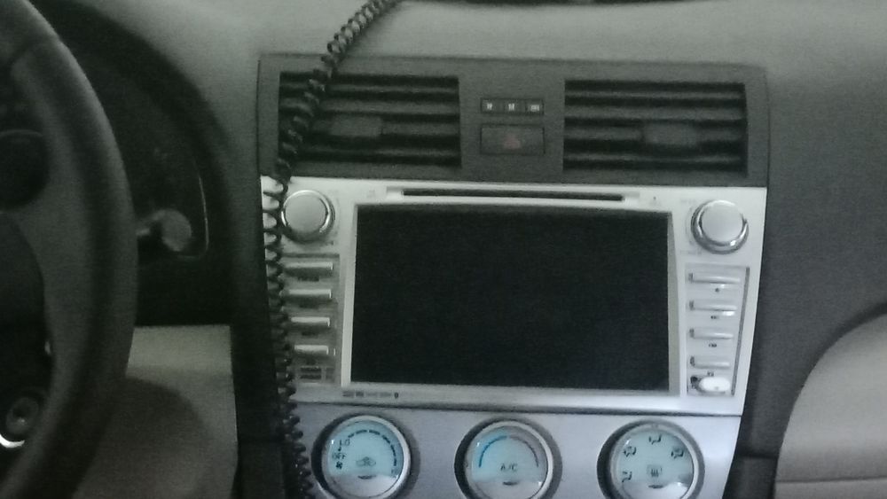 Продаю автомагнитолу .