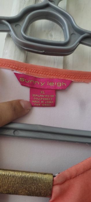 Блузка Яркая для пышных дам