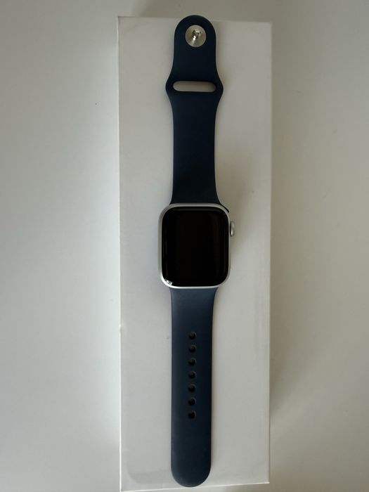 Apple Watch 9 Series 41 mm Silver Aluminum Case, Storm Blue Sport S/M