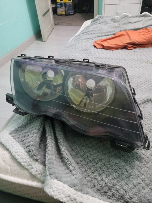 Продам фары BMW e46