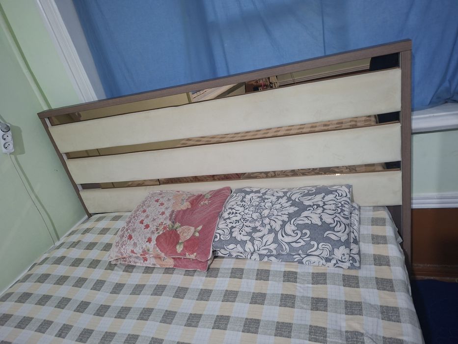 Спальни и шкаф янги