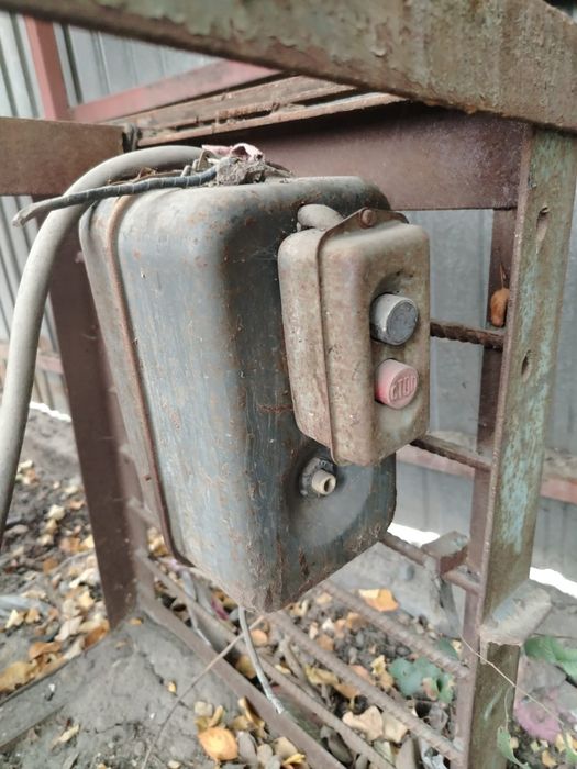 Продам циркулярку на 380 в