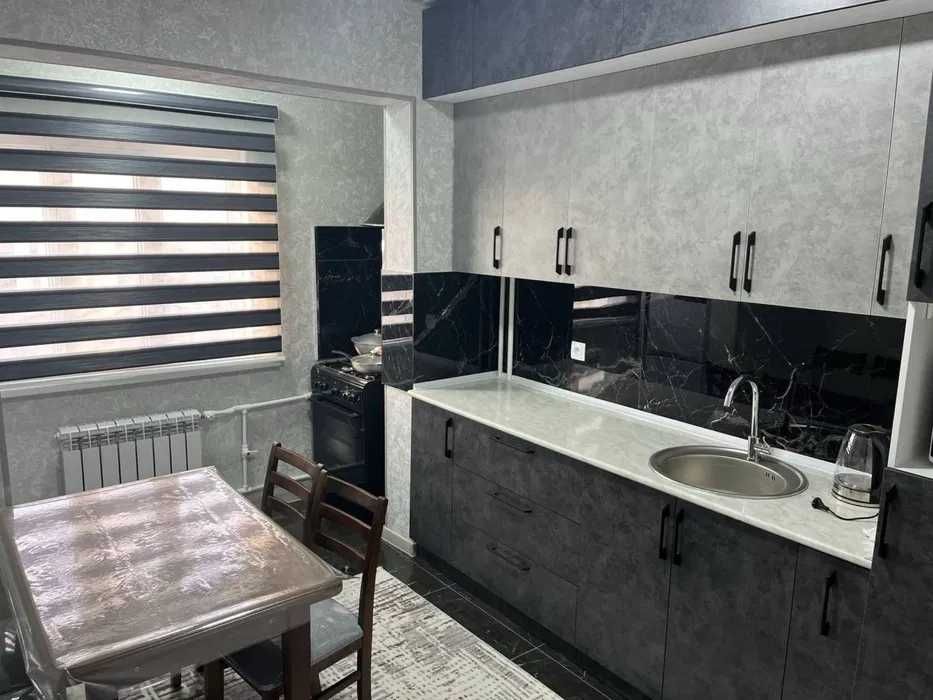 цум Аренда 2 ком Айбек метро и космонавты госпитальный СРОЧНО СДАМ