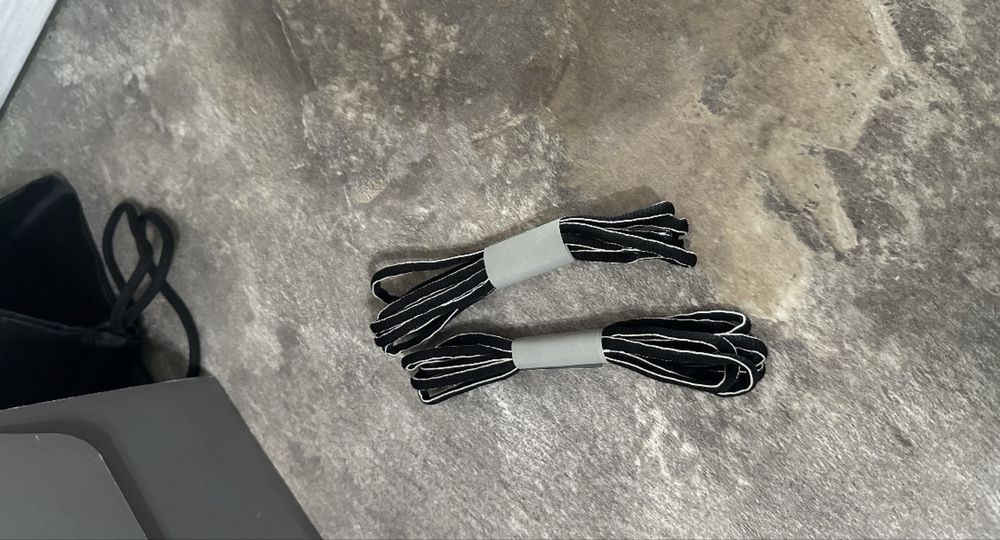 Balenciaga black lef noi