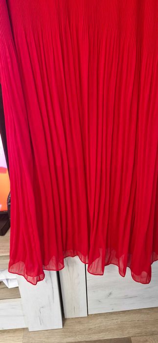 Rochie  HM marime mare culoare rosie