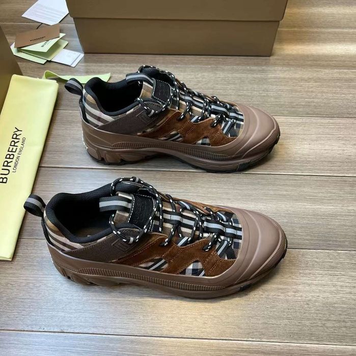Burberry Arthur Sneakers обувки