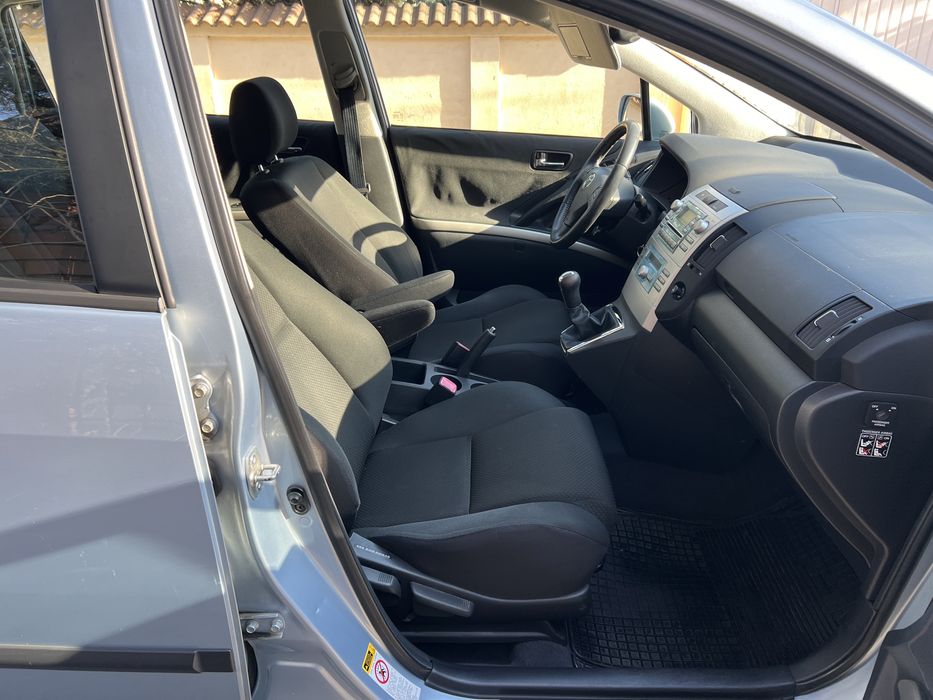 Toyota Corolla Verso 7 locuri