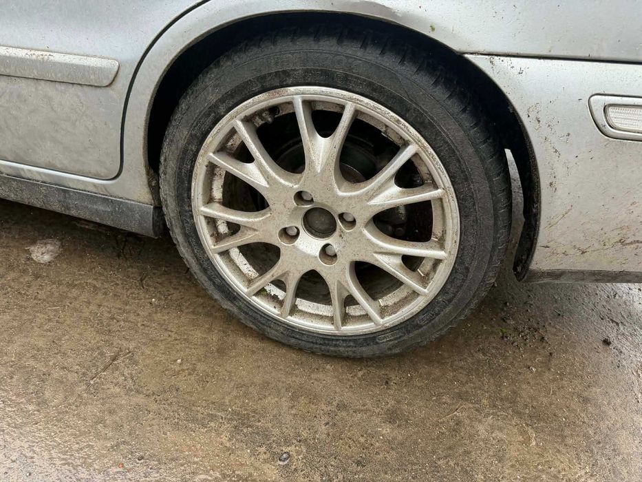 volvo v40 1.8 favelift на части волво в40 комби
