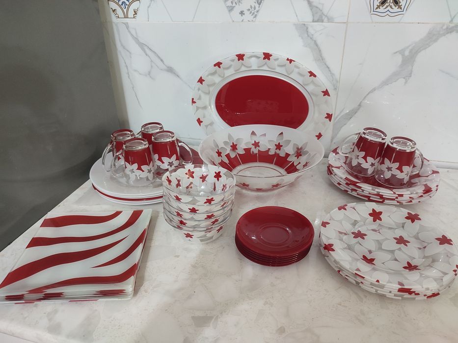 Сервиз от люминарг