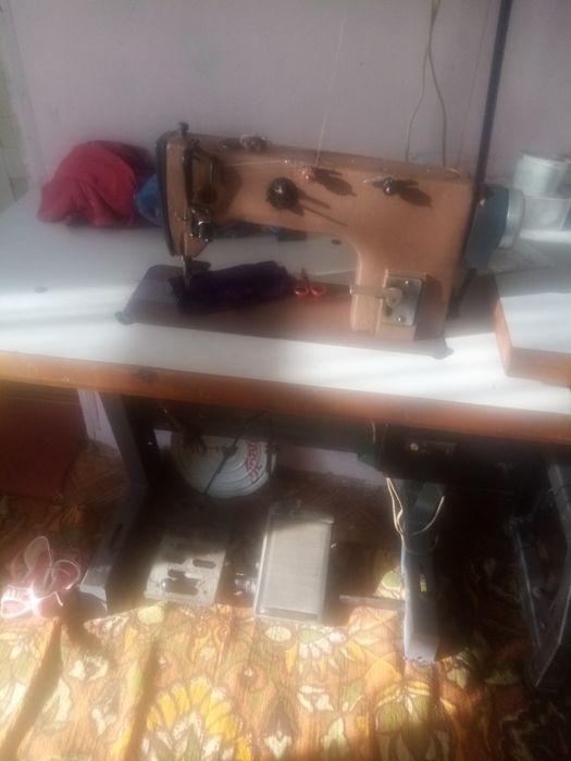 Продам швейных машин