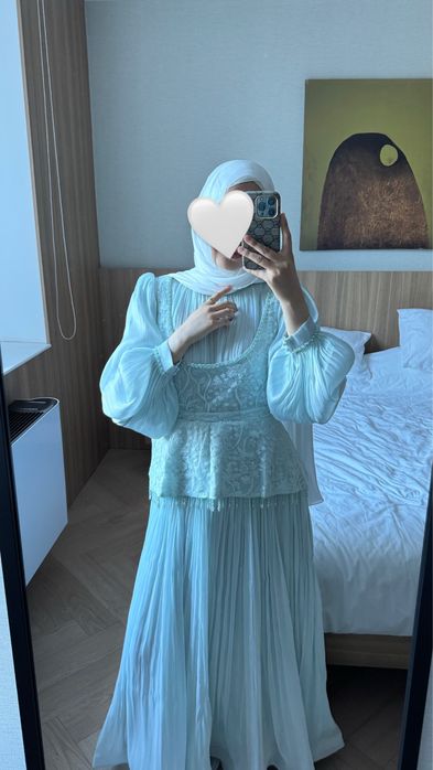 Платье наряднооое