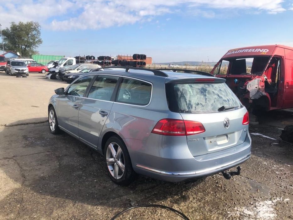 Dezmembrez piese Volkswagen Passat B7