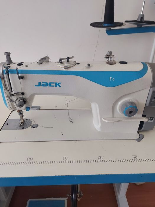 Тігін машинкасы сатылады