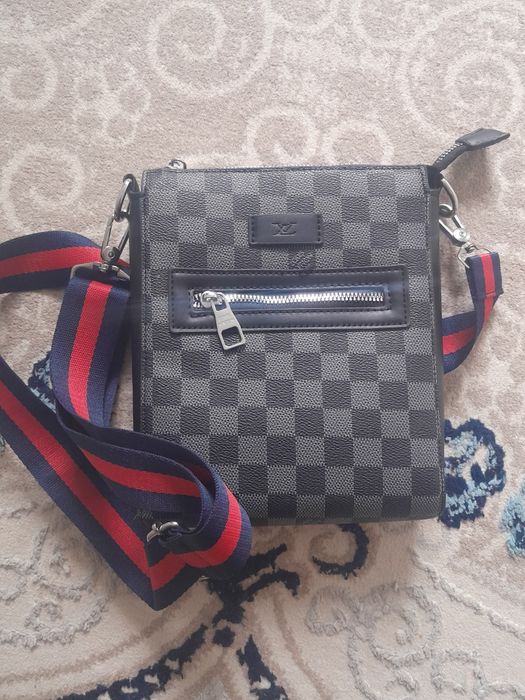 Продаются барсетка сроч