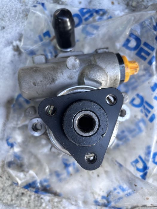 Продам Насос гура