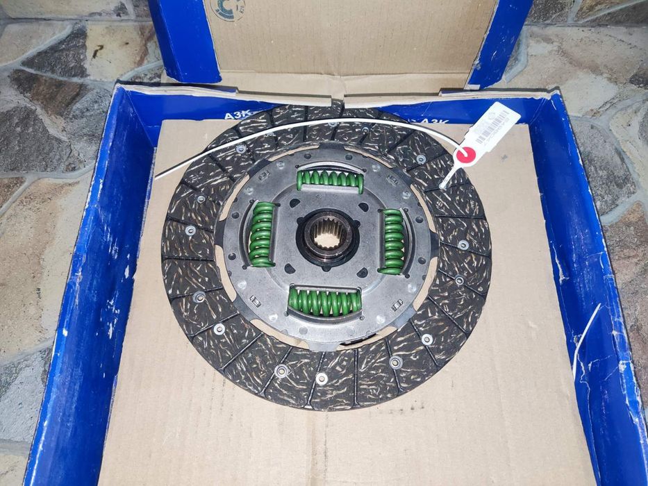 Съединител за  Suuzuki Grand Vitara 02-06 2.0HDI