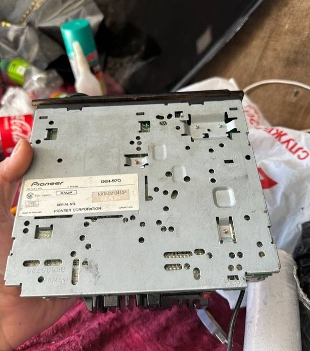 Carrozeria 970 holati zor, Bluetooth,aux,disk,usb lari