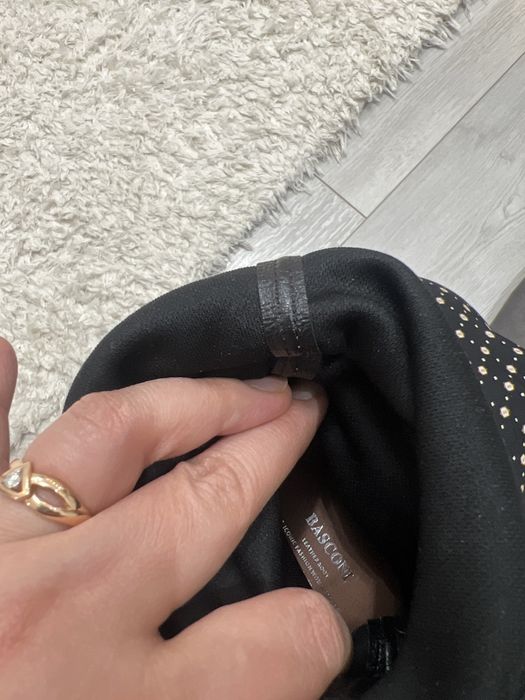 Ботфорты Баскони срочно