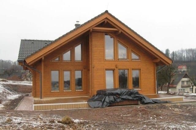 Construim cabane din lemn si case din panouri