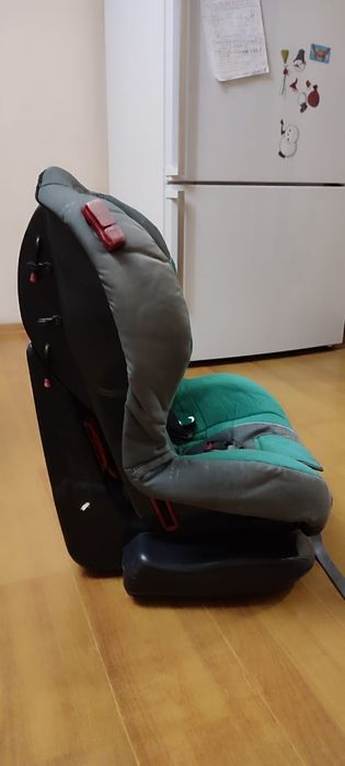 Детское кресло .