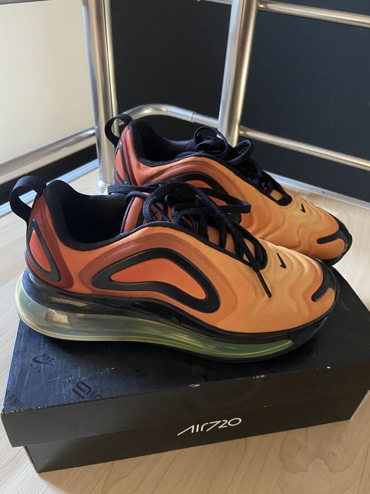 Nike air 2024 720 sunrise