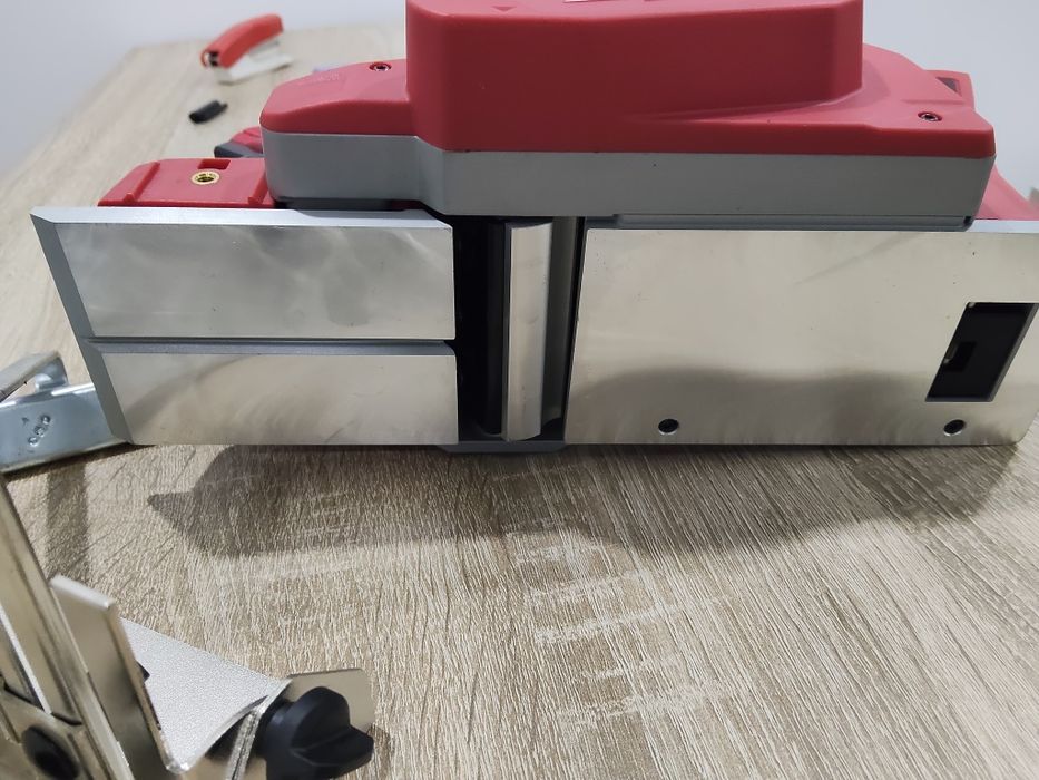 Rindea electrica Milwake M18BP