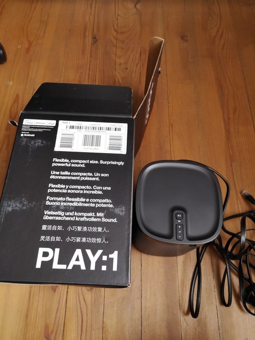 Продавам домашна музикална система Sonos