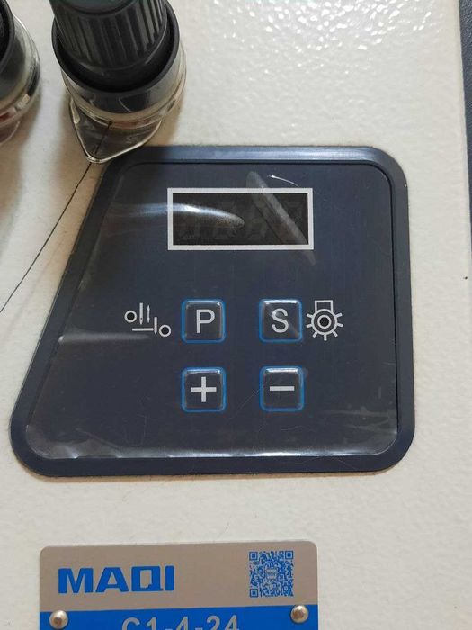 Швейная машинка аверло,модель "MAQI"