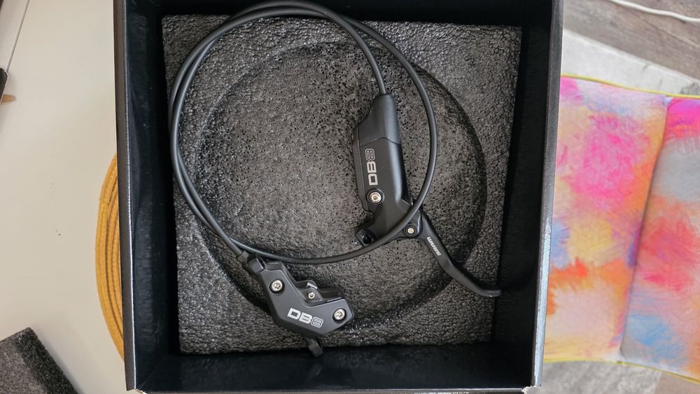 Set frane mtb emtb bicicleta Sram DB8  4 pistoane