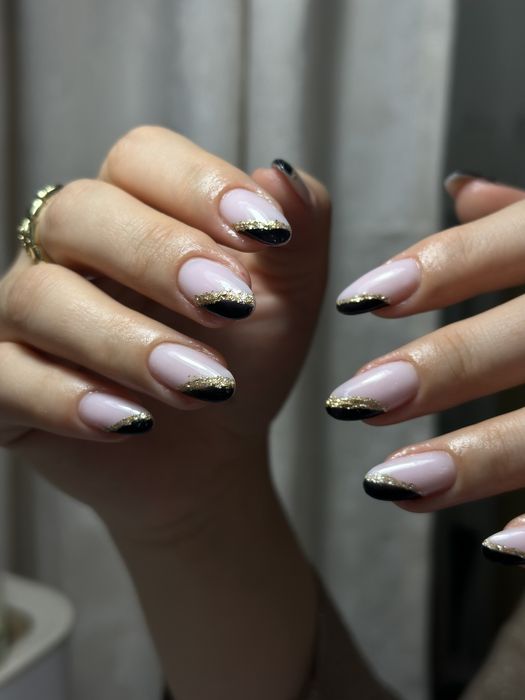 Маникюр за 5500 тенге