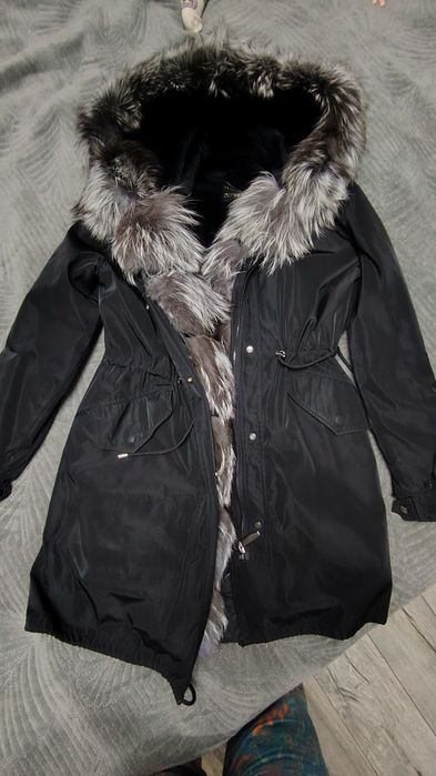 Продам парку натуральный мех
