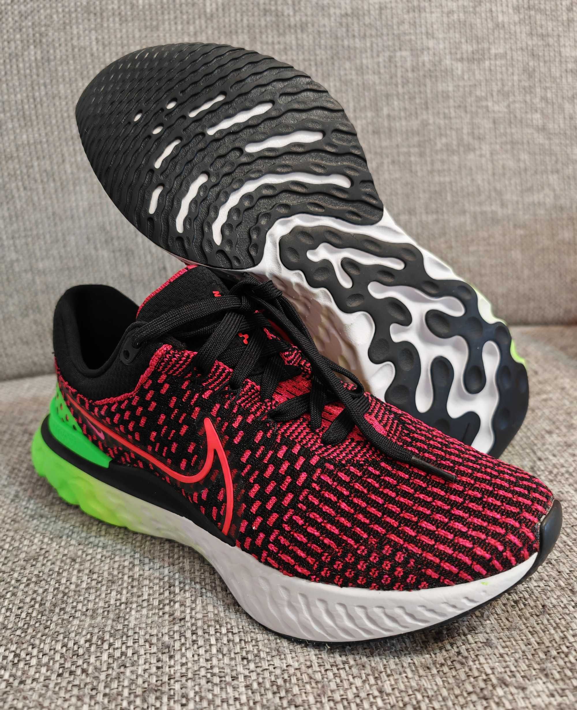 Nike epic react flyknit hot sale 43