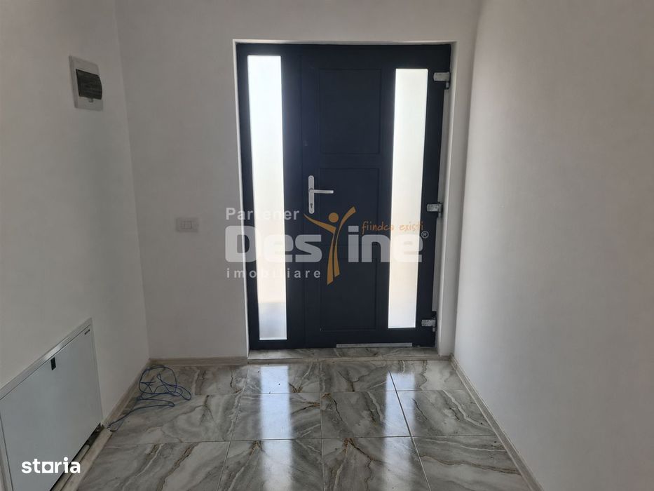 Casa in VOROVEȘTI, 4 camere, 87 mp utili, 15 mp terasa, incalzire in