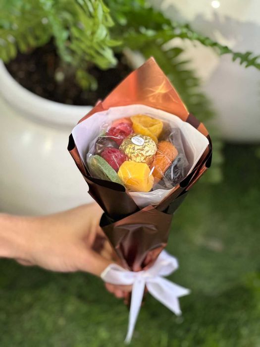 Тойбастар бонбонерки