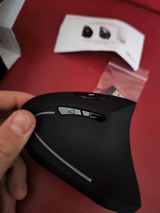 Безжична ергономична  мишки