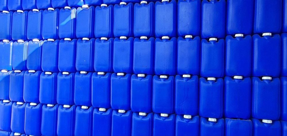 Kanistra 20 litr 15000 som