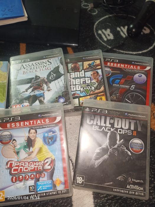 Продам PS3 полный комплект.