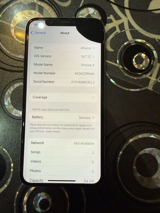 Продавам iphone X 64 GB