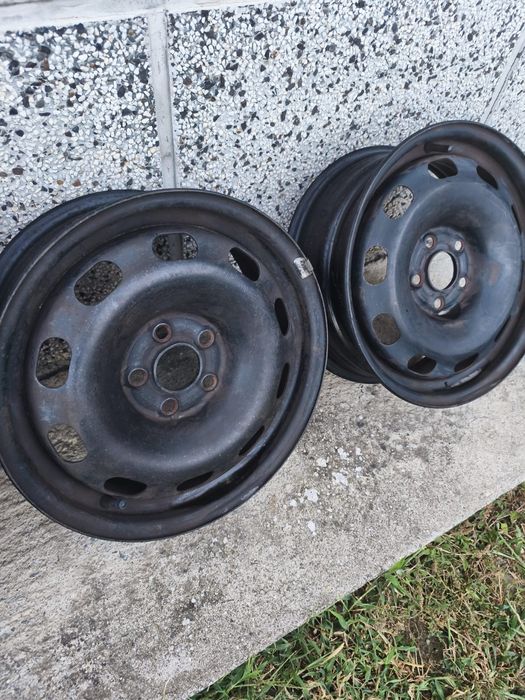 Стоманени джанти 15" 5x100 ET38 + 2 летни гуми Continental 195/65 R15