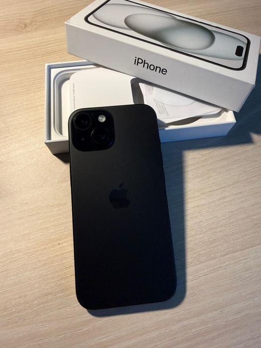 iPhone 15 stare impecabilă