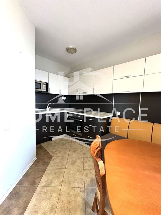 Двустаен апартамент в района на ж.к. Възраждане I