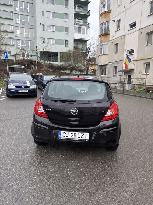 Vând Opel Corsa D