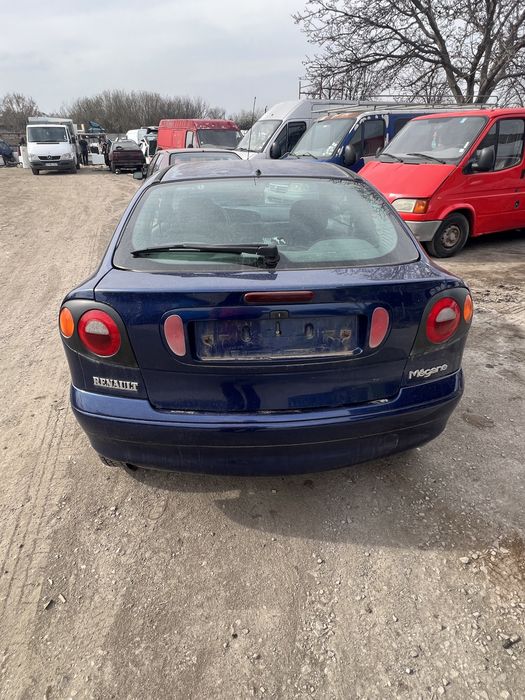 Renault Megane Coach бензин НА ЧАСТИ