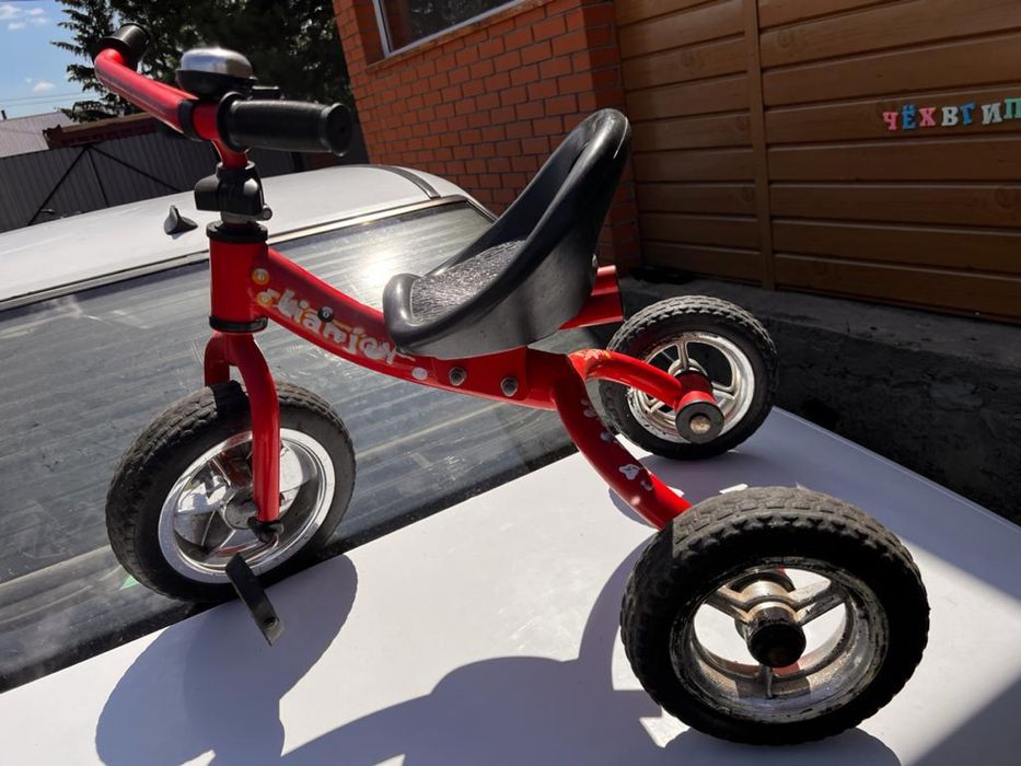 Велосипед трехколесный