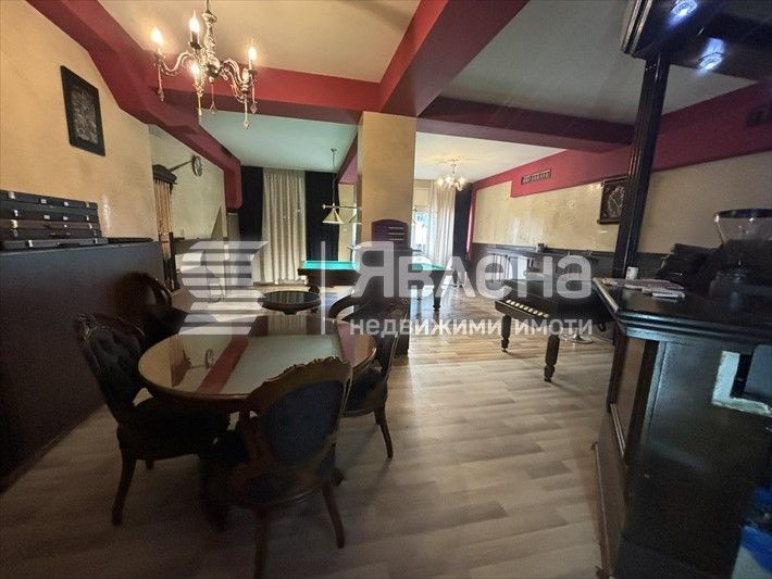 Дава се под наем Заведение в Варна, Колхозен пазар - 80 кв.м за 1022 € - Снимка #4